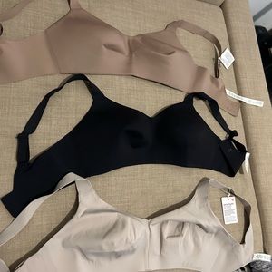 LULULEMON BRA 32 DD NWT